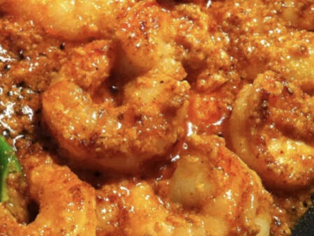 Jheenga Vindaloo ( Spicy )
